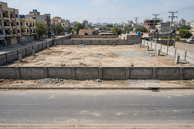 Commercial plot with road frontage